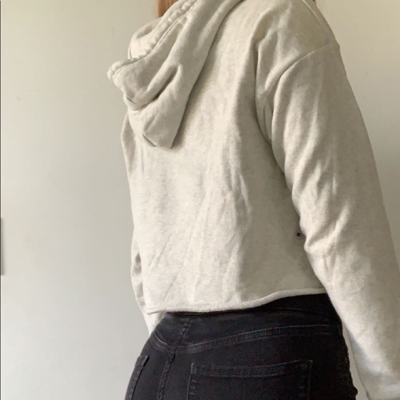 Embroidered Rose Cropped Hoodie - Picture 3 of 4